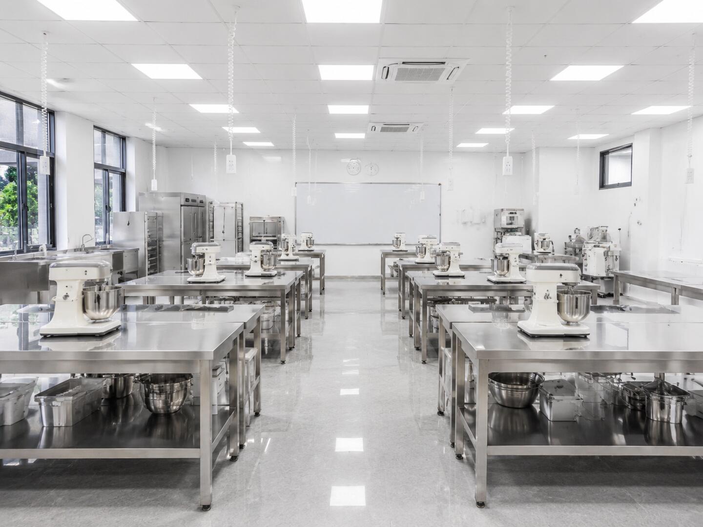 我想去上海学烘焙,上海哪个烘焙学校住宿条件好? - 广州烘焙培训首选美斯烘焙 - 美斯烘焙